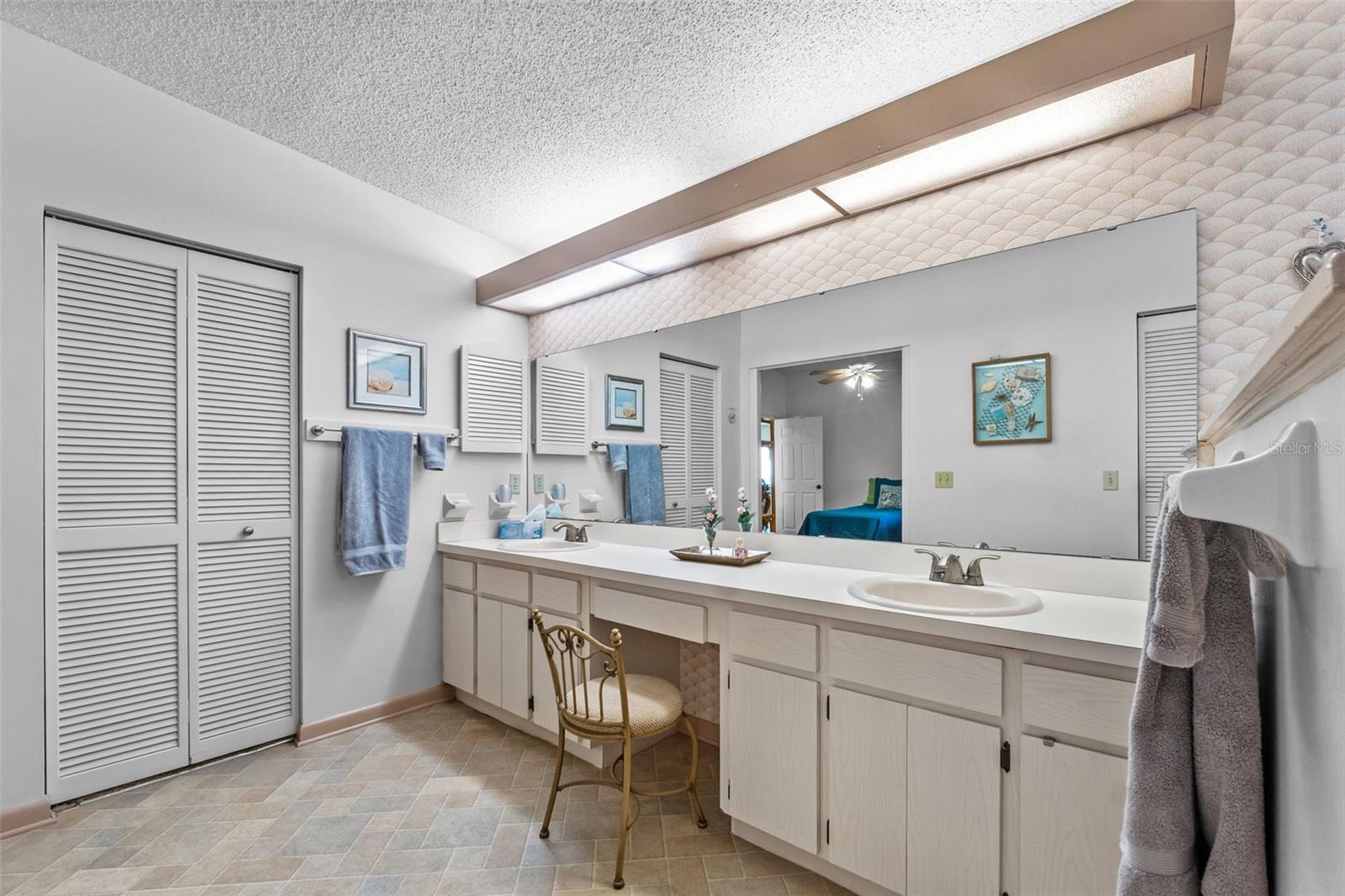 Image 18 of 45 For 3149 Sand Trap Court