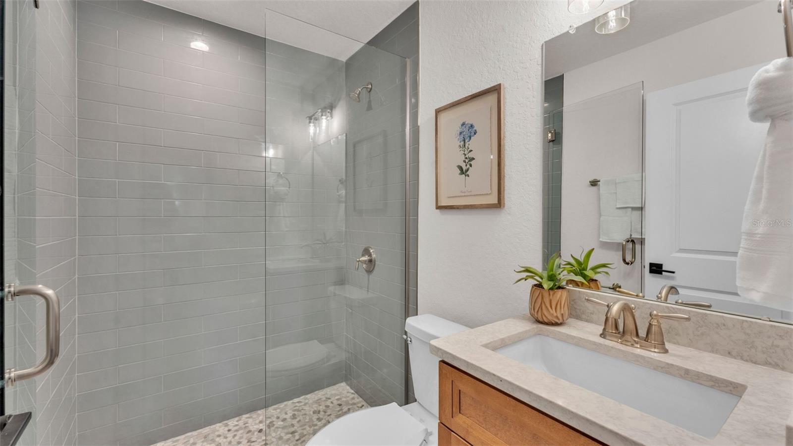 Image 31 of 46 For 803 Allison Place