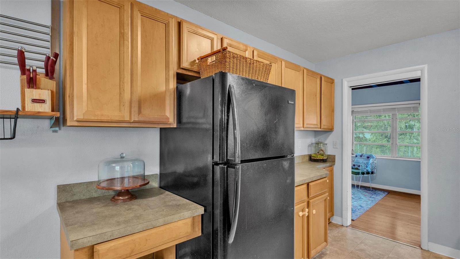 Image 21 of 41 For 1518 Handley Boulevard