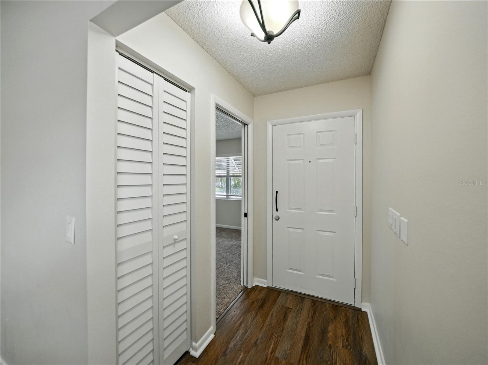 Image 30 of 55 For 4965 Goldenview Lane