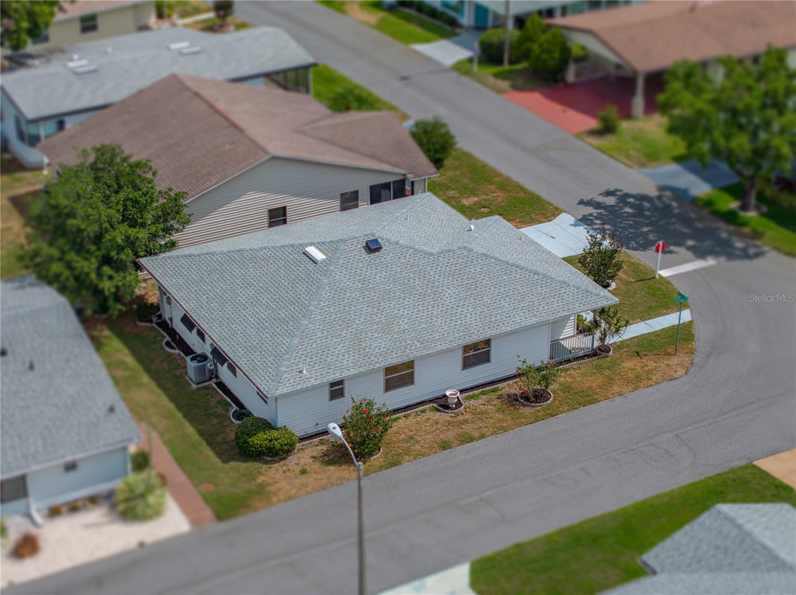 Image 38 of 55 For 4965 Goldenview Lane
