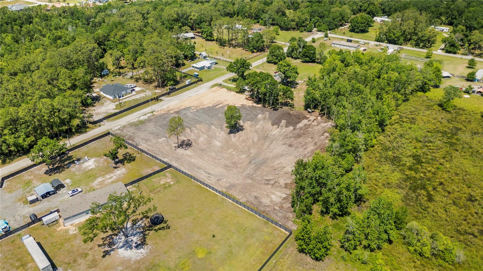 Image 7 of 28 For 2131 Limedale Road
