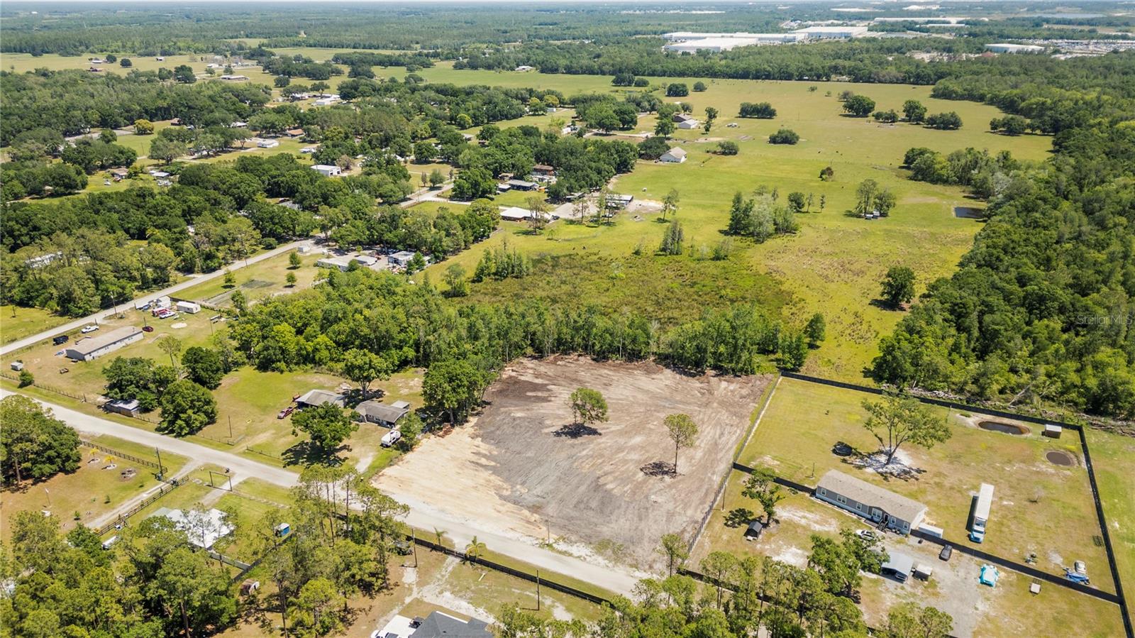 Image 9 of 28 For 2131 Limedale Road
