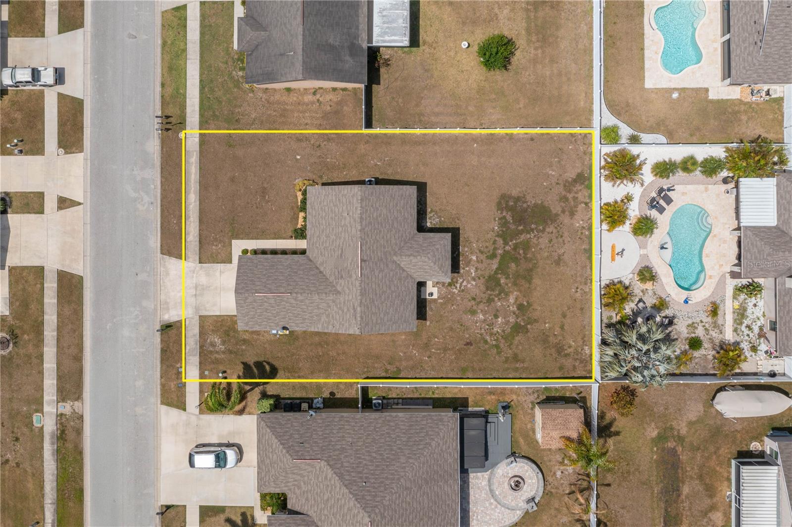 Image 33 of 40 For 1756 Williamsburg Drive
