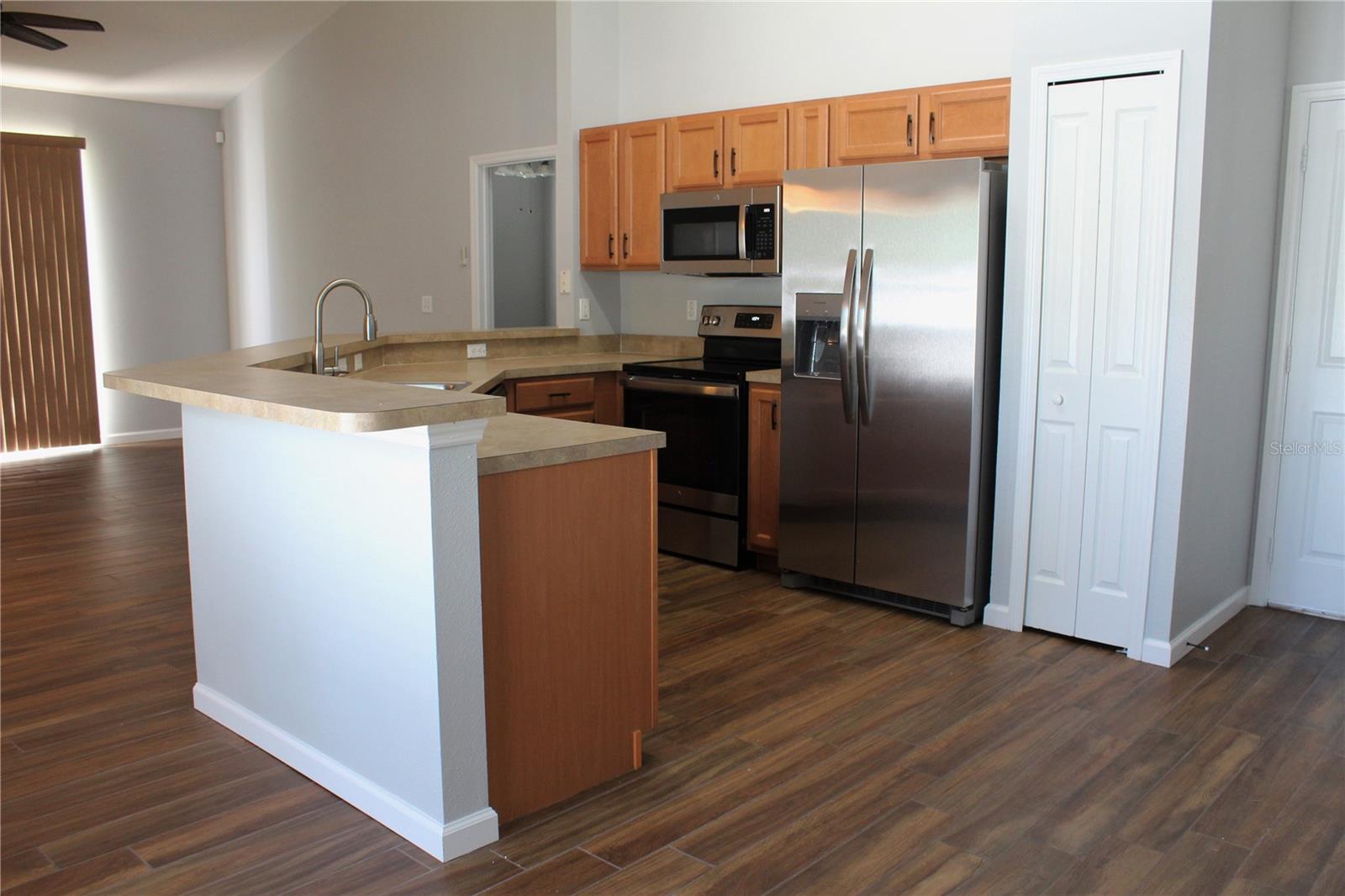 Image 6 of 21 For 4236 Hartridge Lane