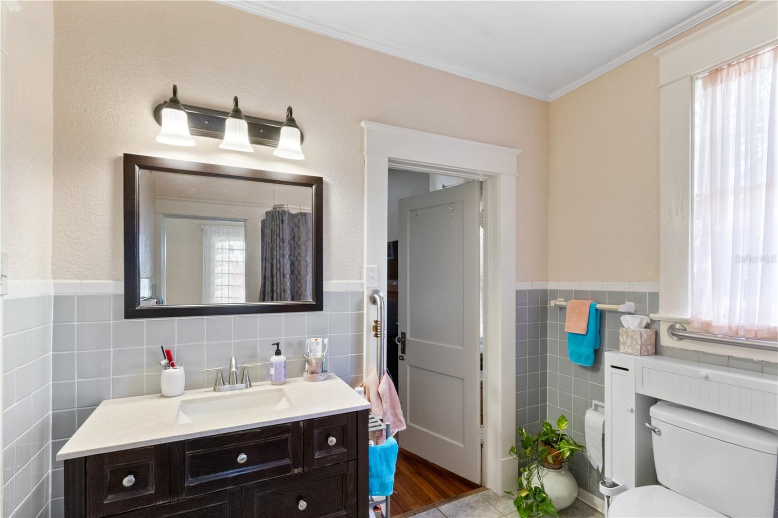 Image 32 of 76 For 934 Lake Elbert Drive Se