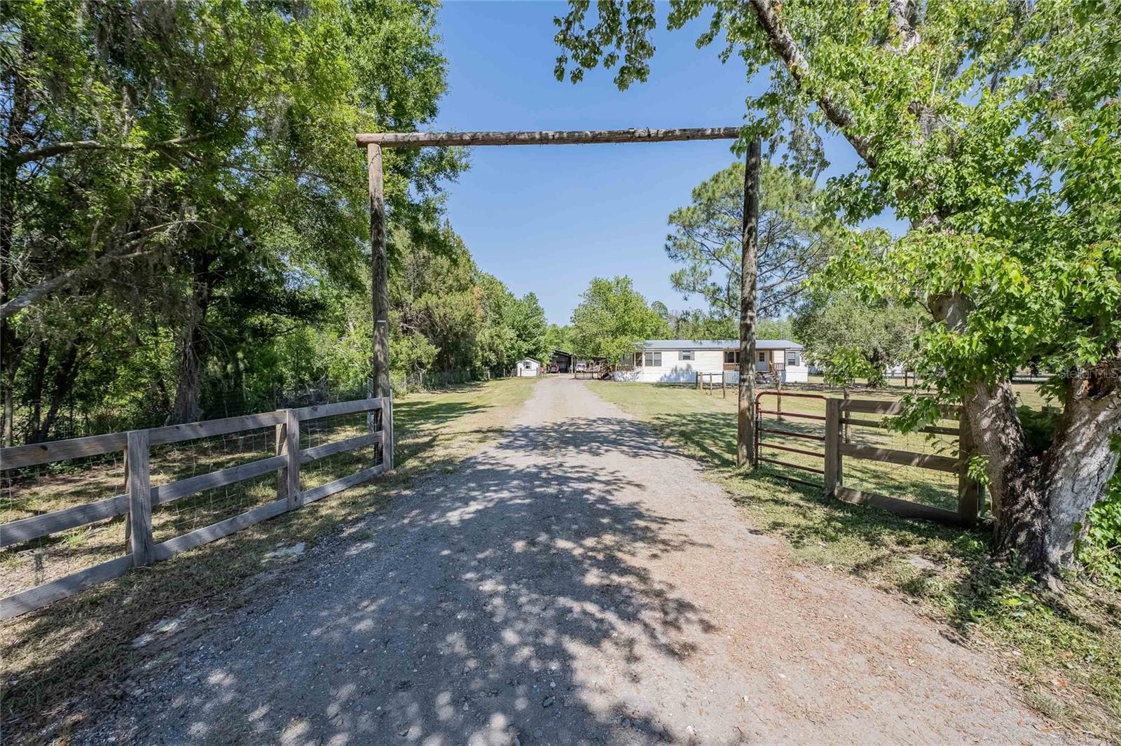 Image 8 of 42 For 10211 Old Spanish Trail