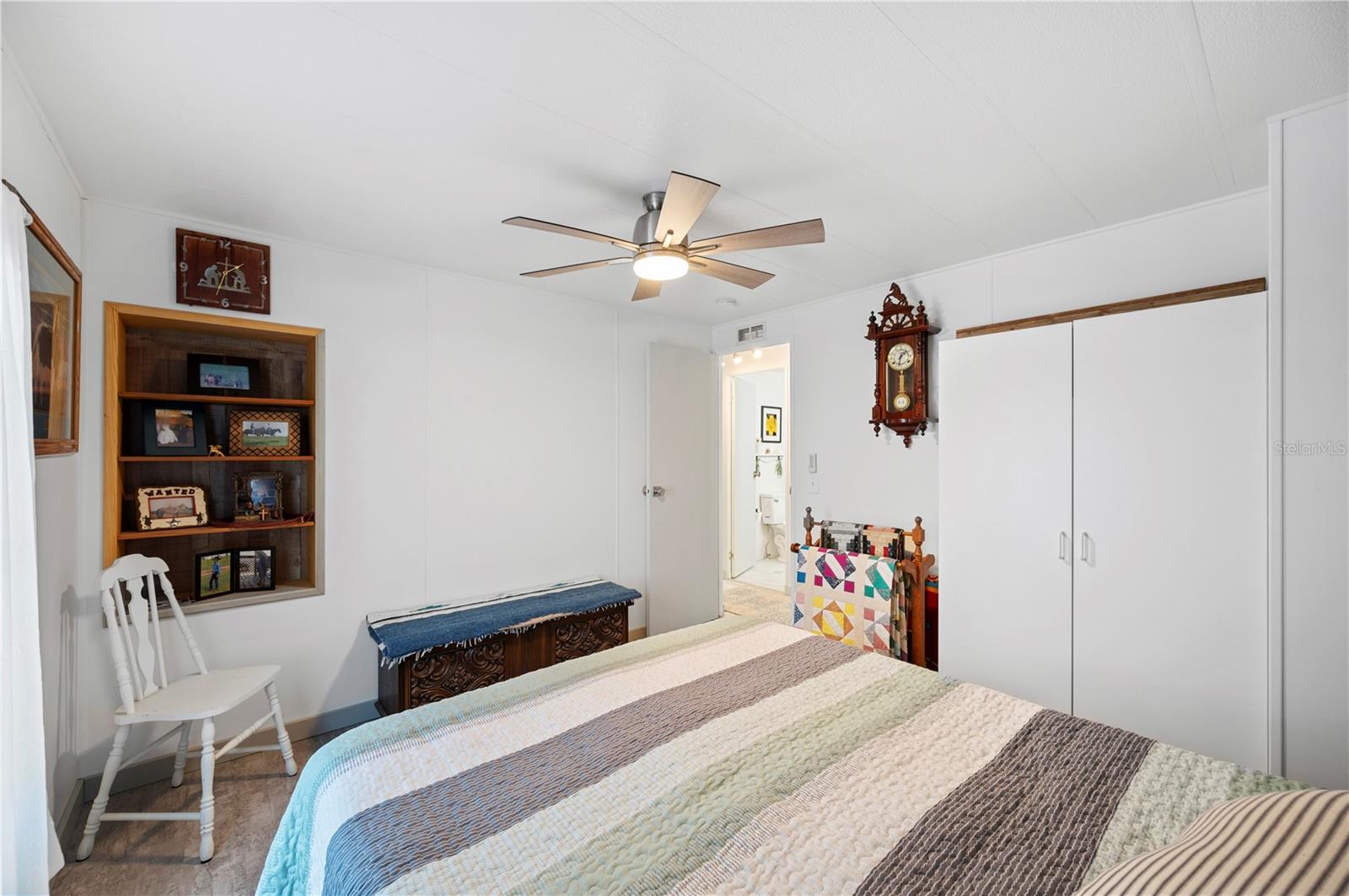 Image 17 of 26 For 1506 Longbow Drive
