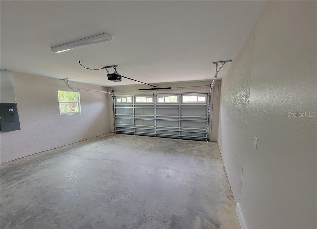 Image 17 of 21 For 4410 Lake Haven Boulevard