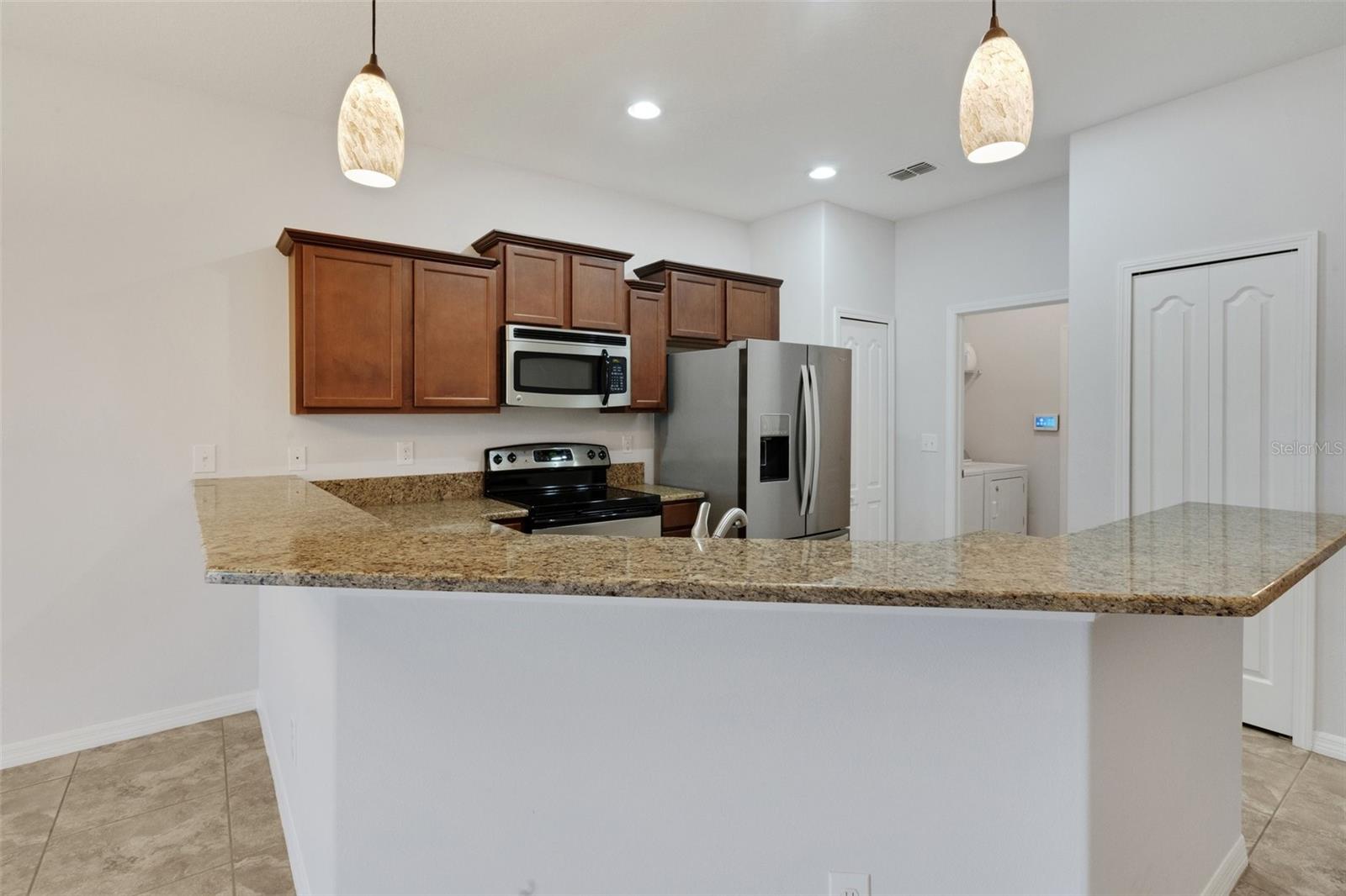 Image 10 of 26 For 4089 Shade Tree Lane