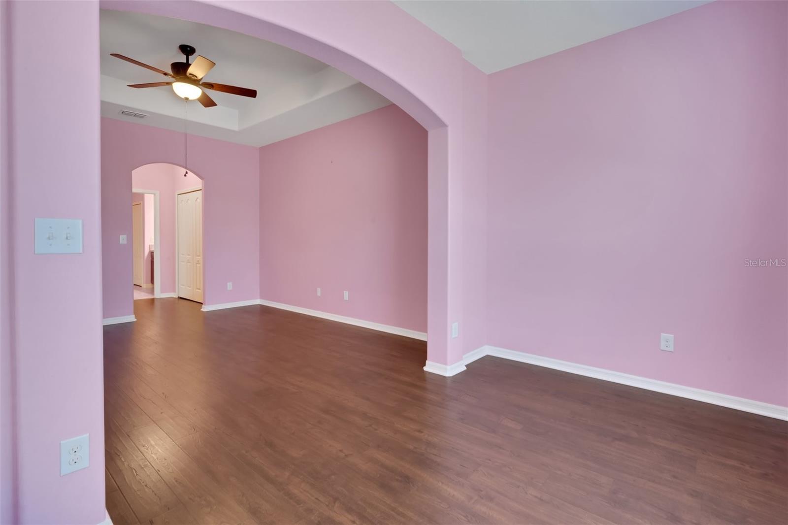 Image 14 of 26 For 4089 Shade Tree Lane