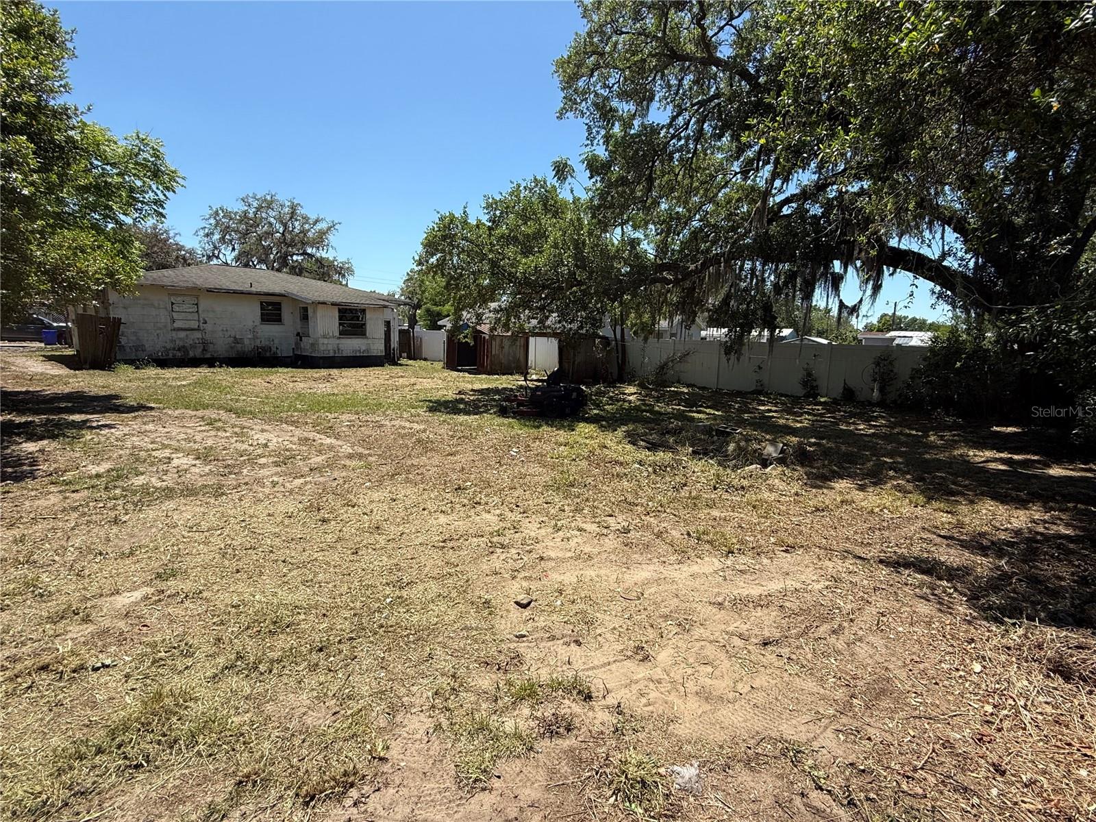 Image 15 of 16 For 1235 Ruby Street