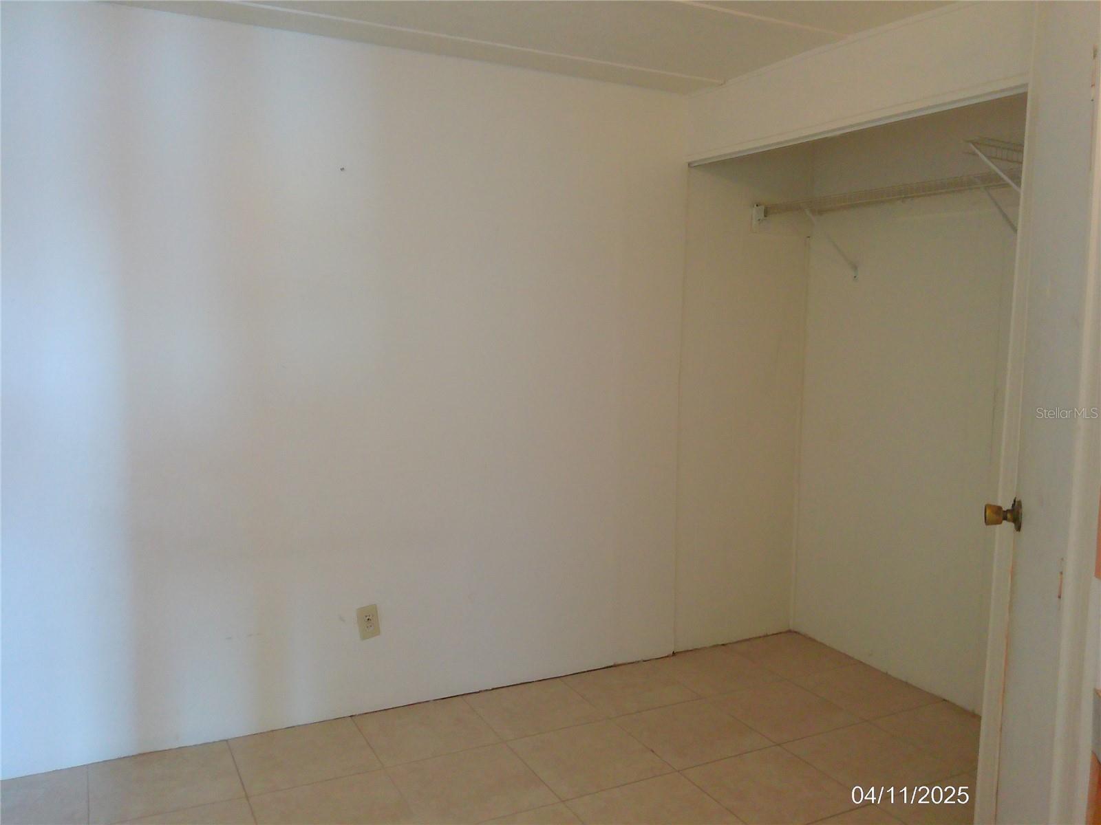 Image 6 of 16 For 1111 Cypress Gardens Boulevard Se 26