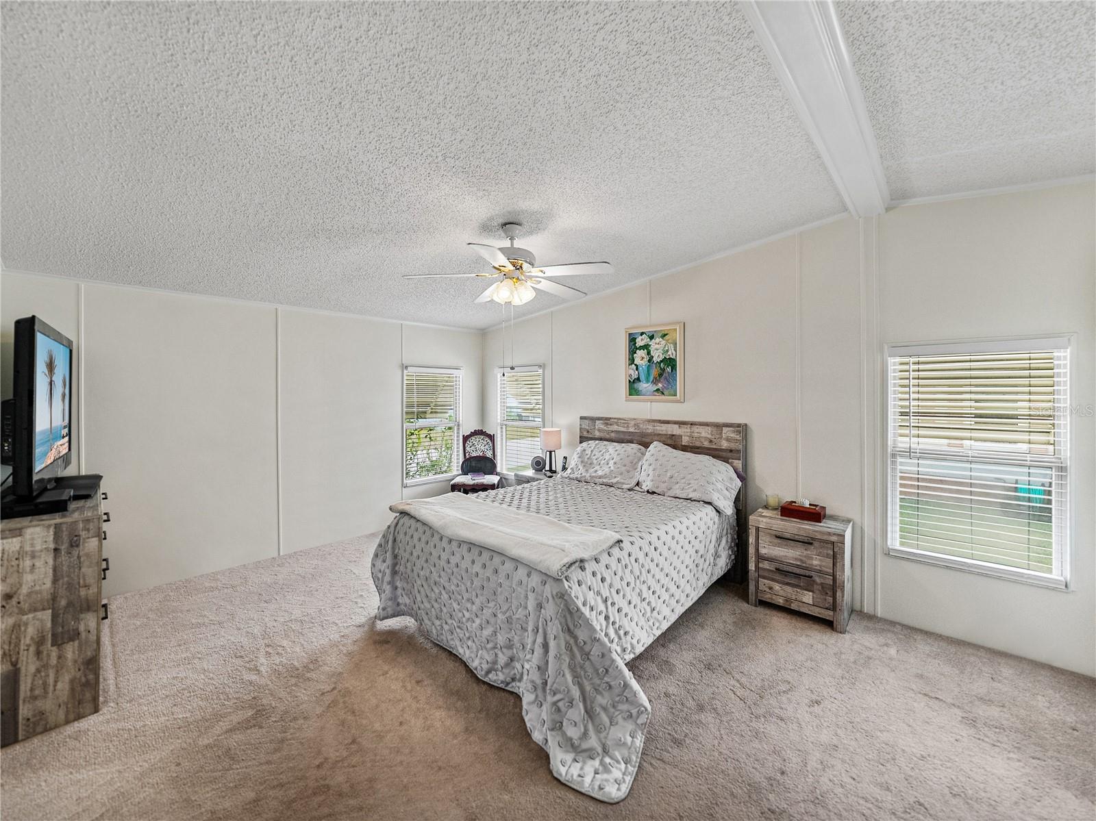 Image 18 of 54 For 1823 Sherwood Hill Drive