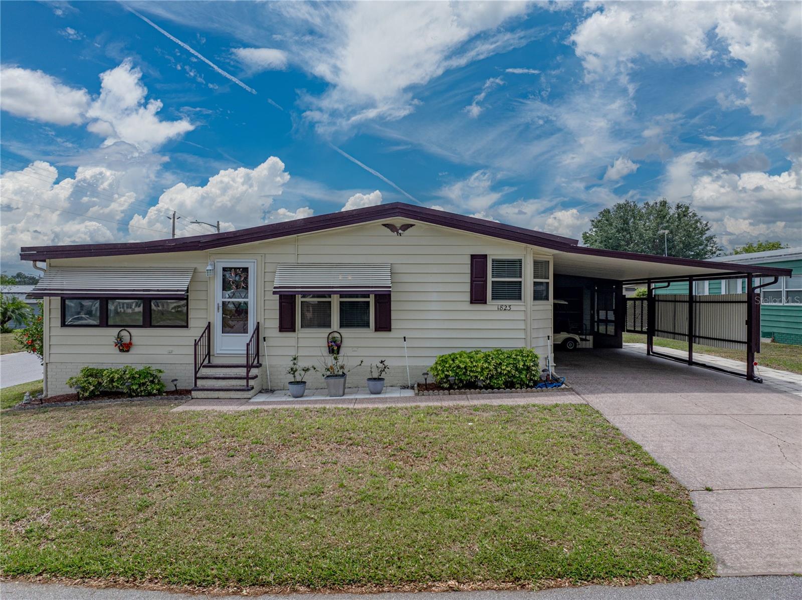 Image 2 of 54 For 1823 Sherwood Hill Drive