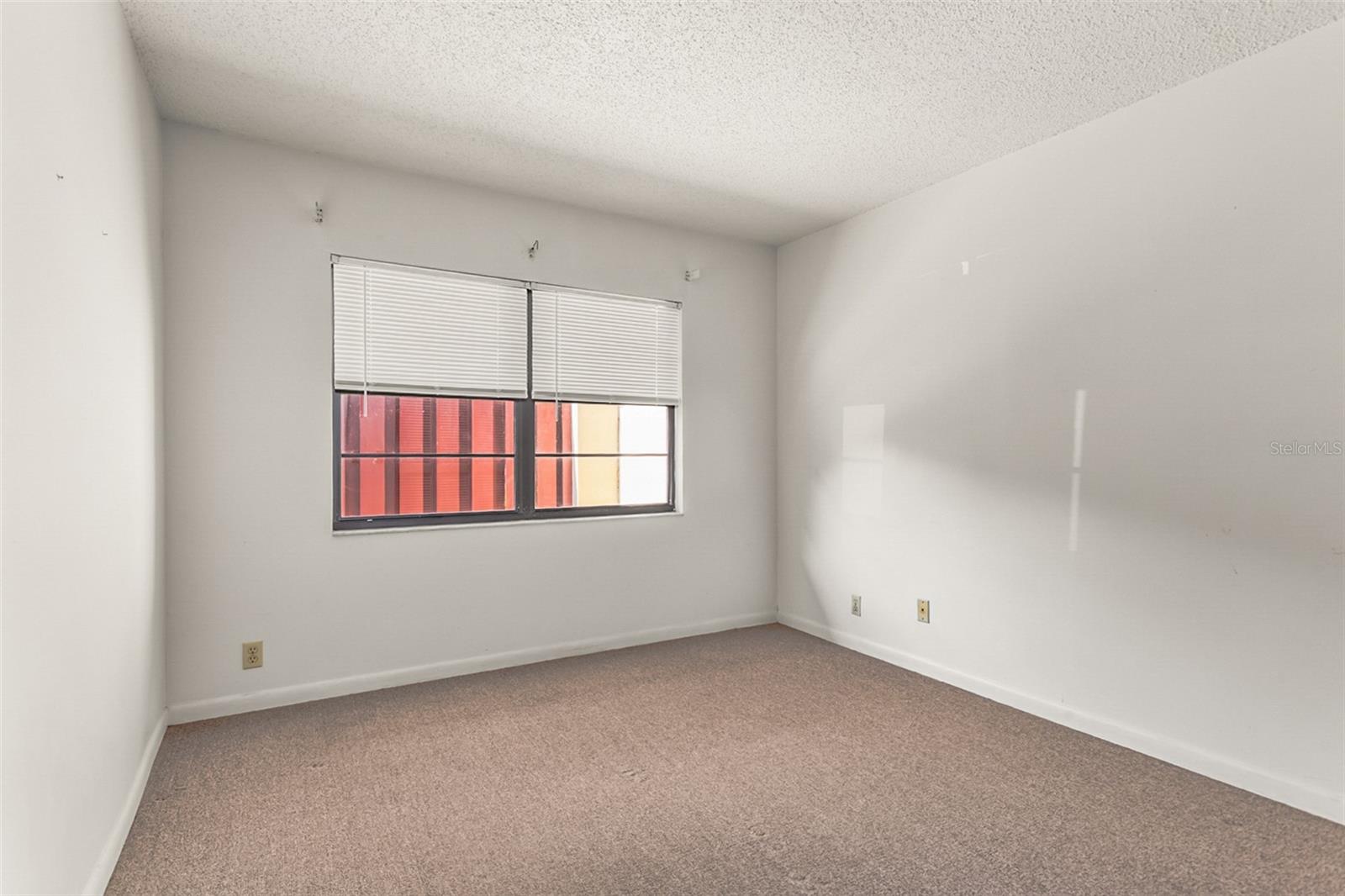 Image 10 of 23 For 697 Broadmoor Circle