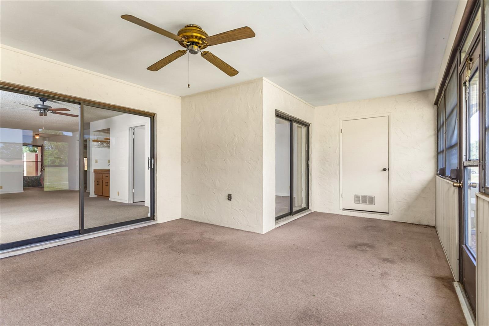 Image 17 of 23 For 697 Broadmoor Circle