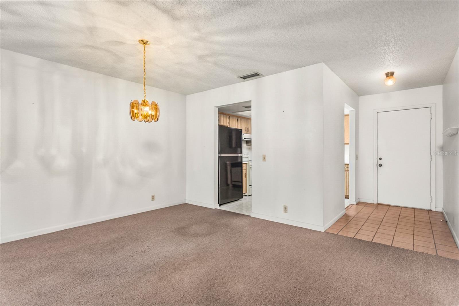 Image 6 of 23 For 697 Broadmoor Circle