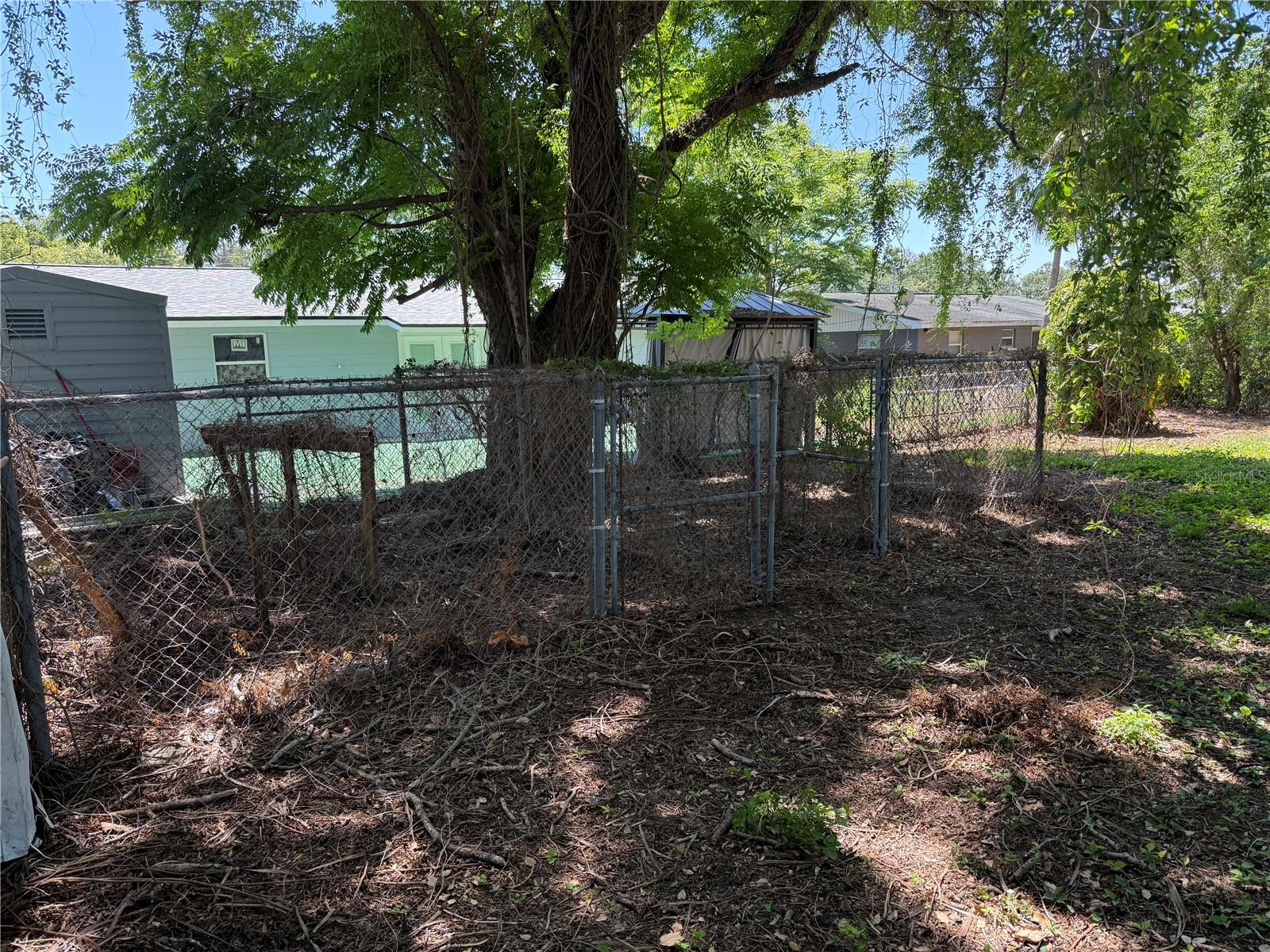 Listing photo id 30 for 1720 Kendrick Lane