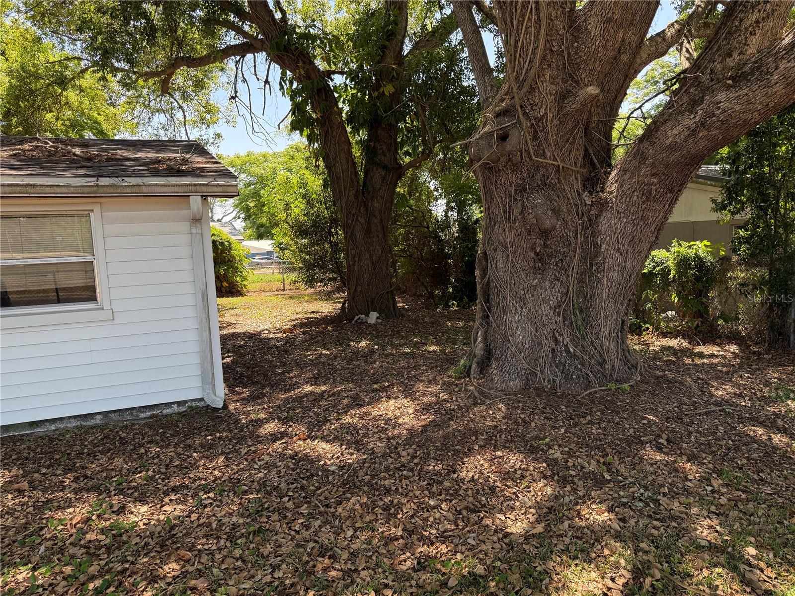 Listing photo id 33 for 1720 Kendrick Lane
