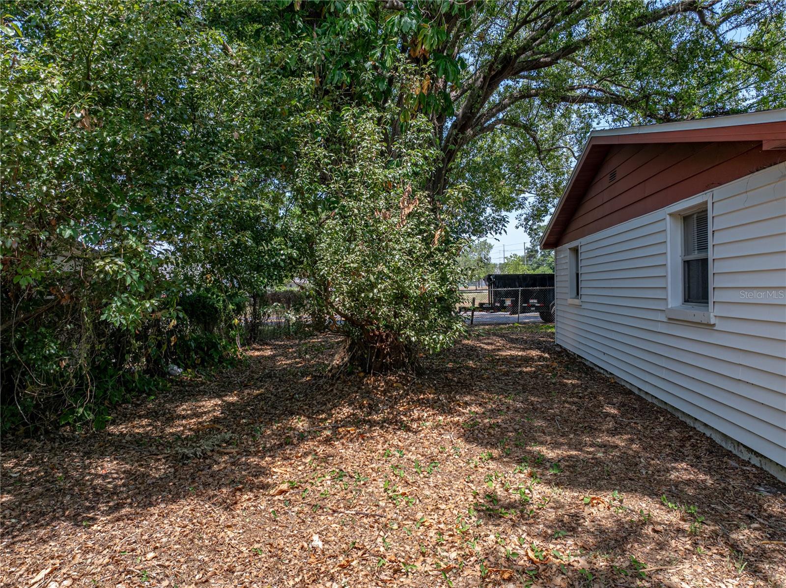 Listing photo id 43 for 1720 Kendrick Lane