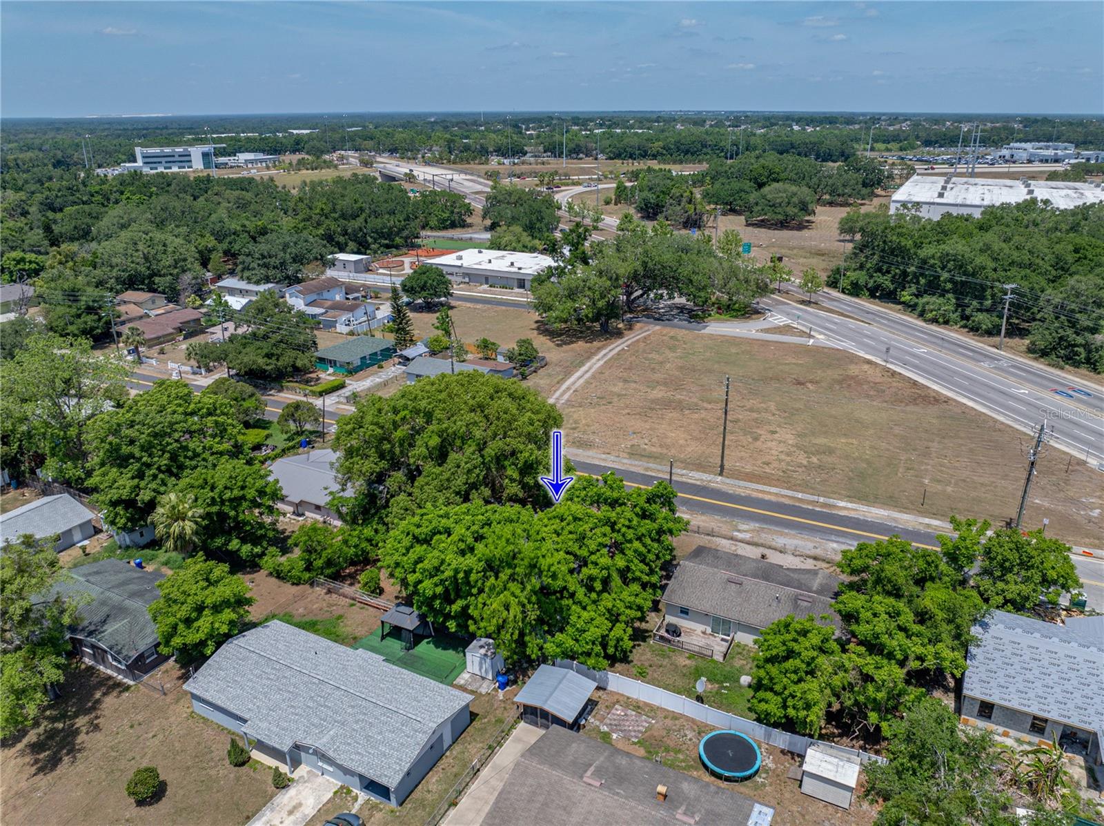Listing photo id 52 for 1720 Kendrick Lane