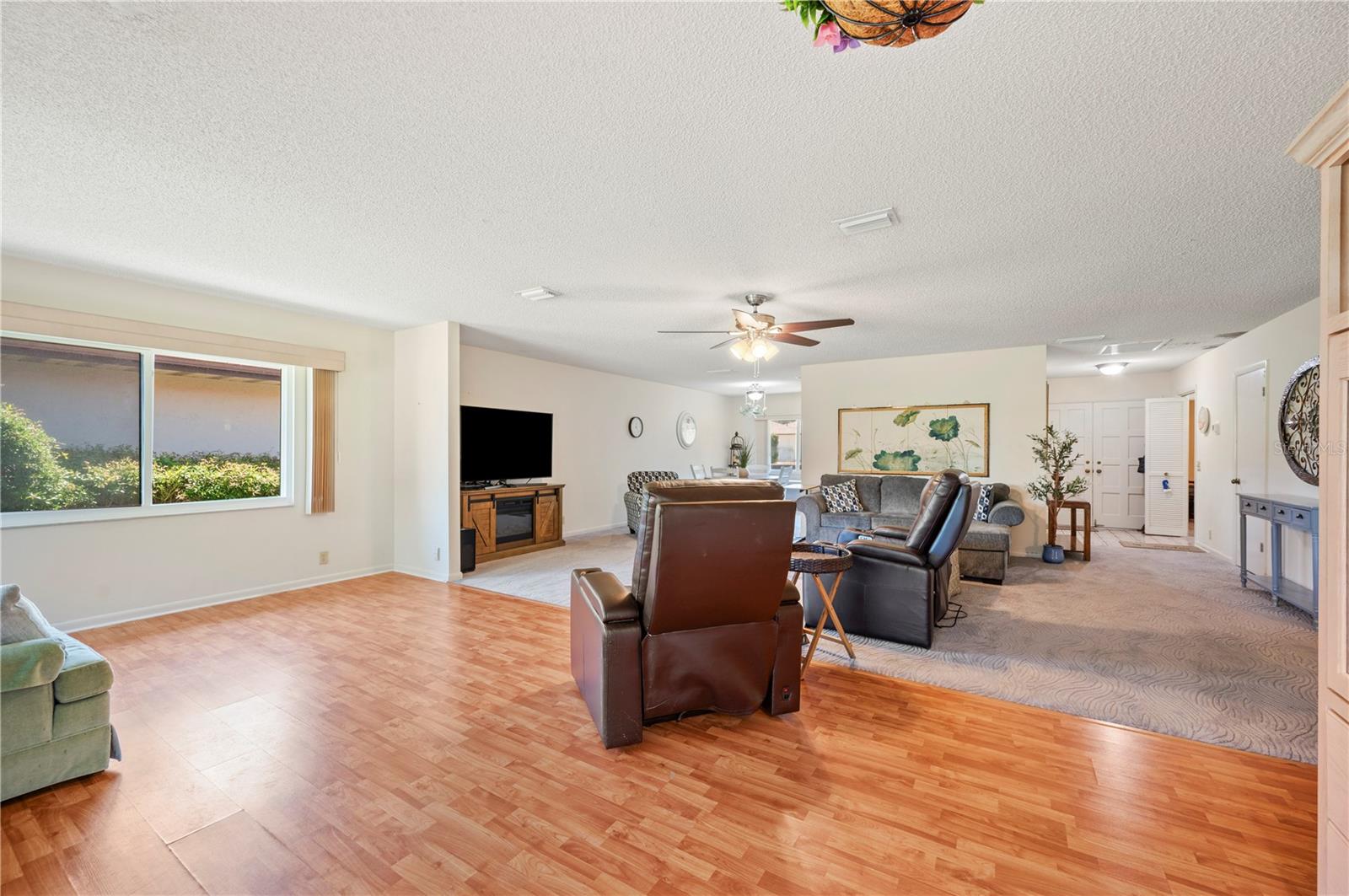 Image 6 of 46 For 375 Troon Court