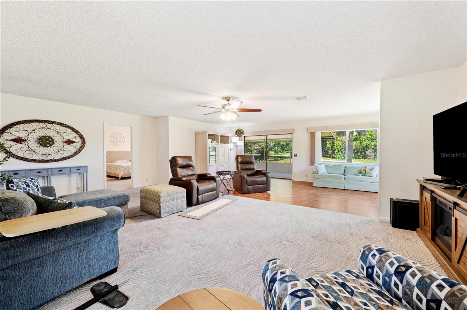 Image 8 of 46 For 375 Troon Court