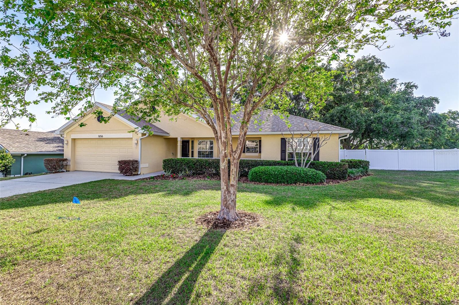 Image 6 of 22 For 1656 Doves View Circle