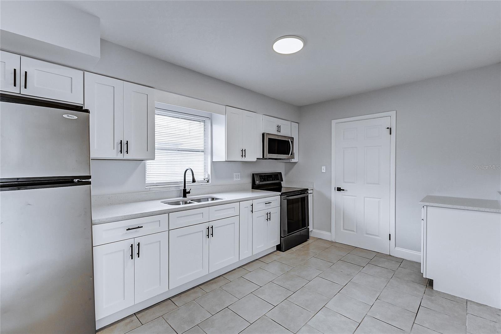 Image 14 of 24 For 1928 3rd Street Ne