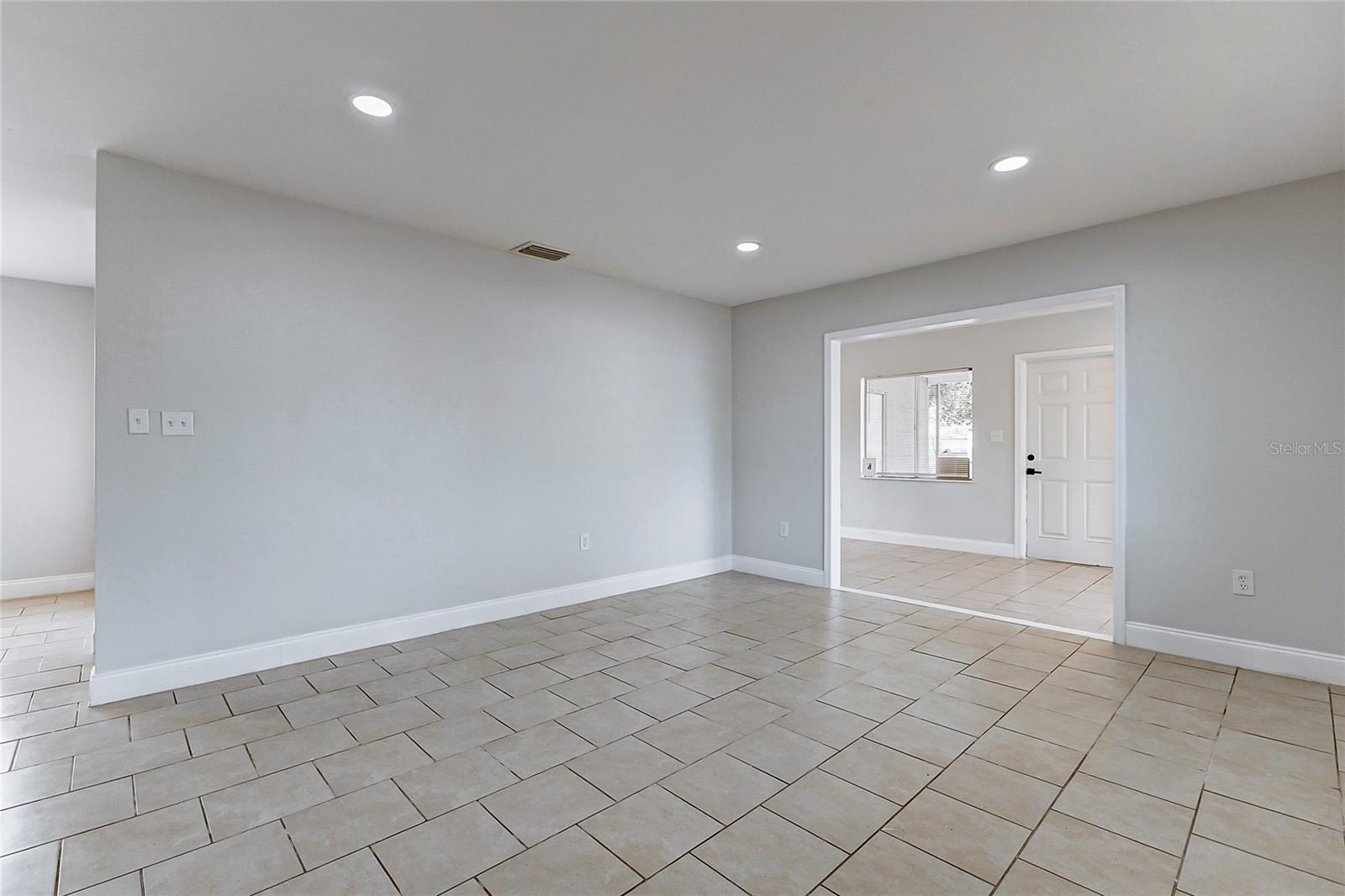 Image 5 of 24 For 1928 3rd Street Ne