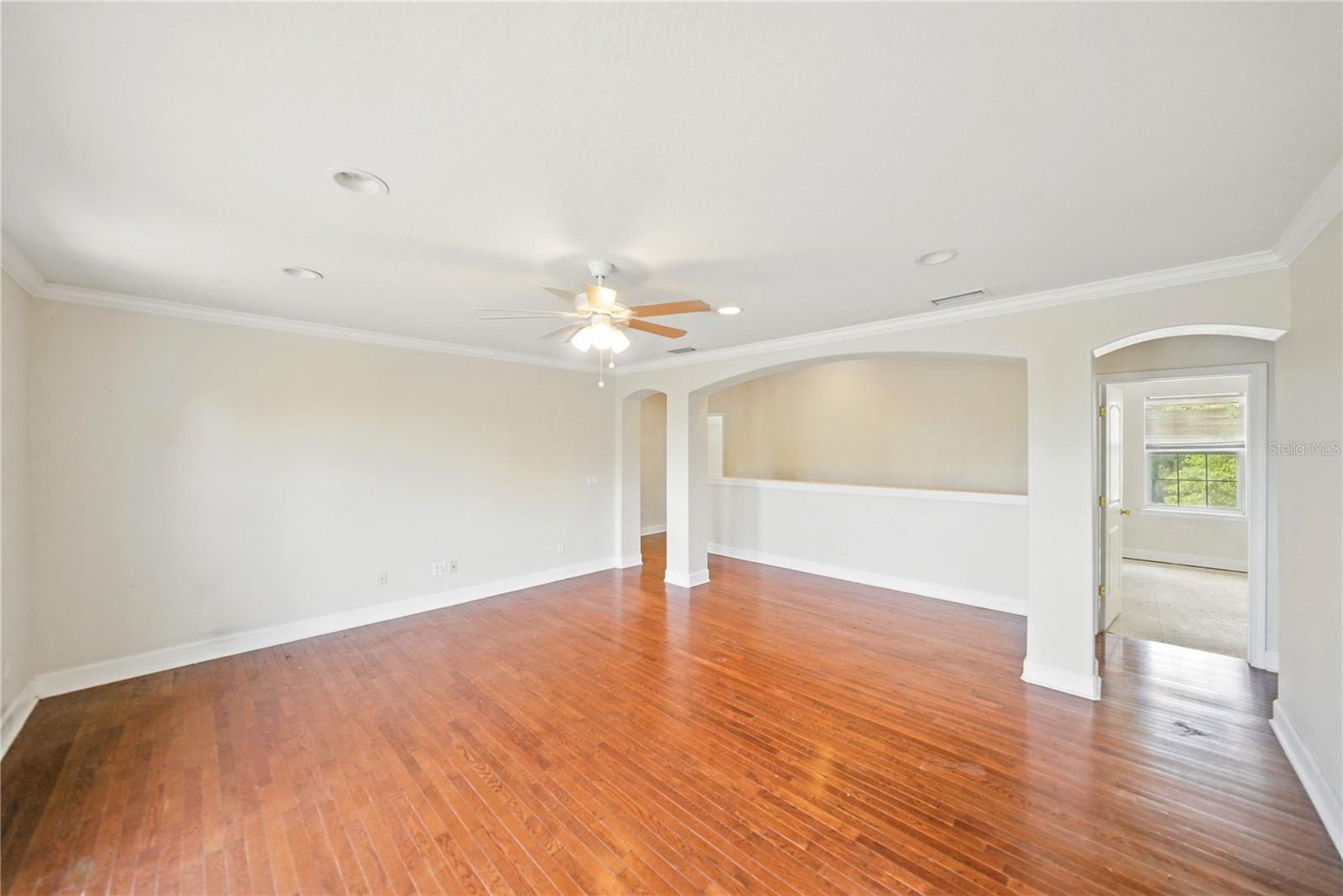 Image 20 of 48 For 134 Hickory Drive