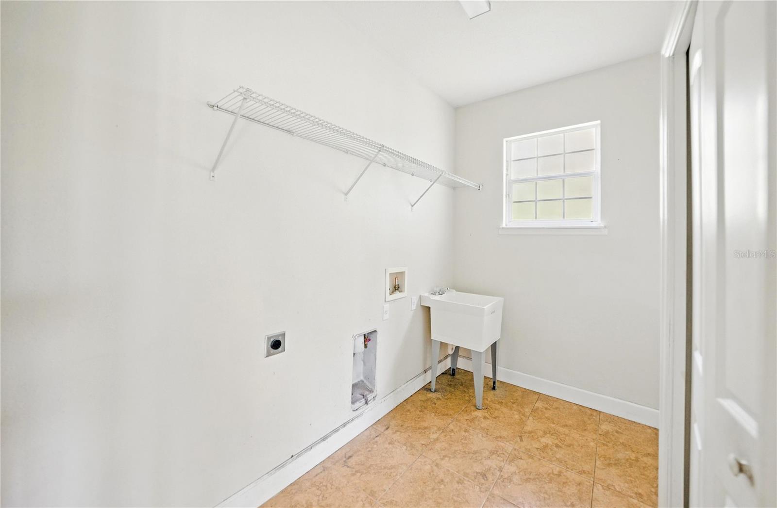 Image 41 of 48 For 134 Hickory Drive