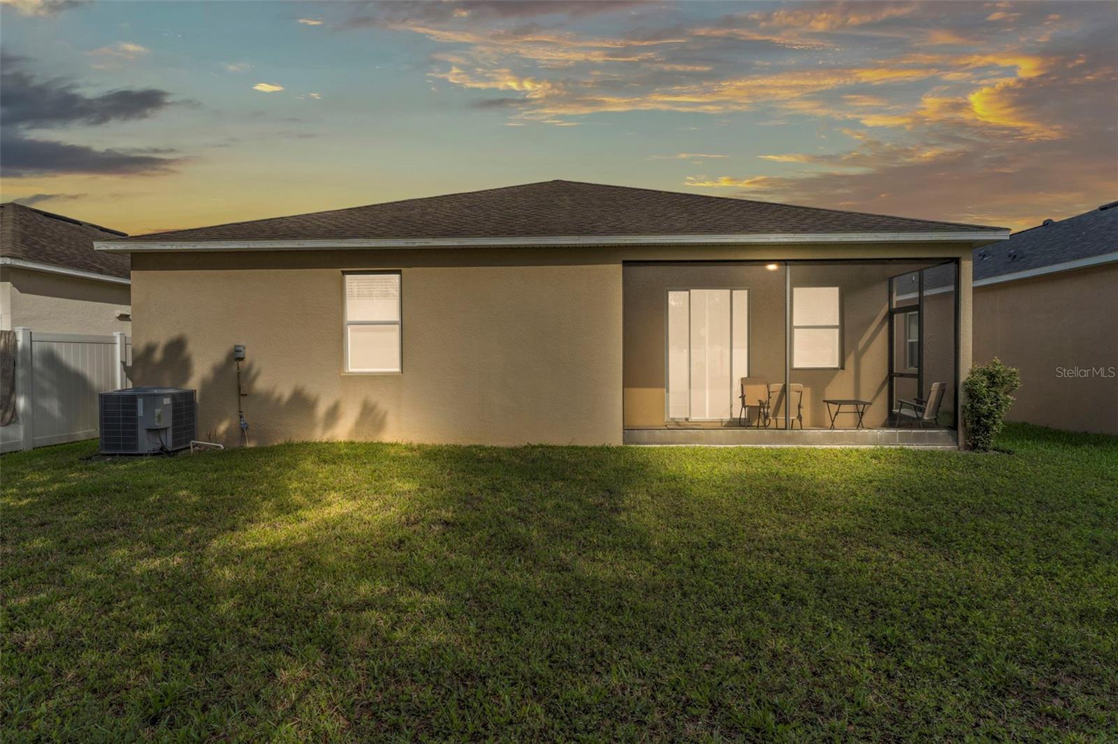Image 2 of 45 For 3134 Macintosh Road
