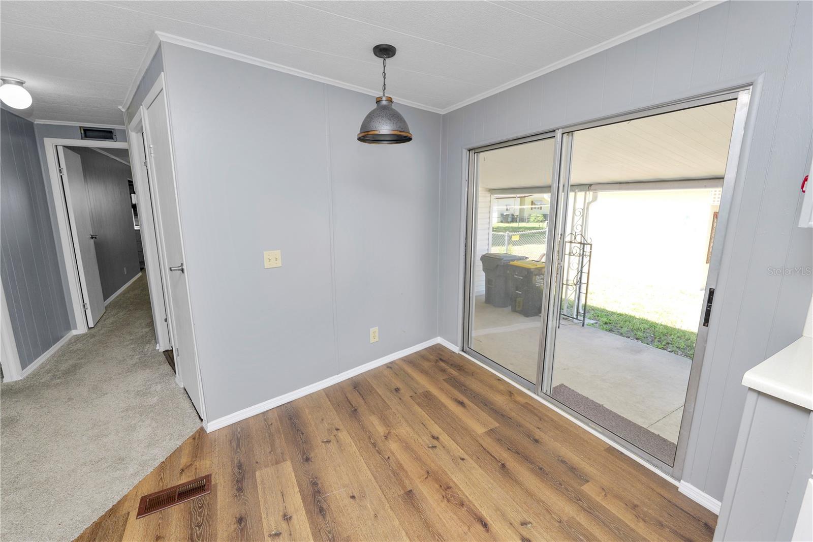 Image 10 of 33 For 1610 Reynolds Road 166