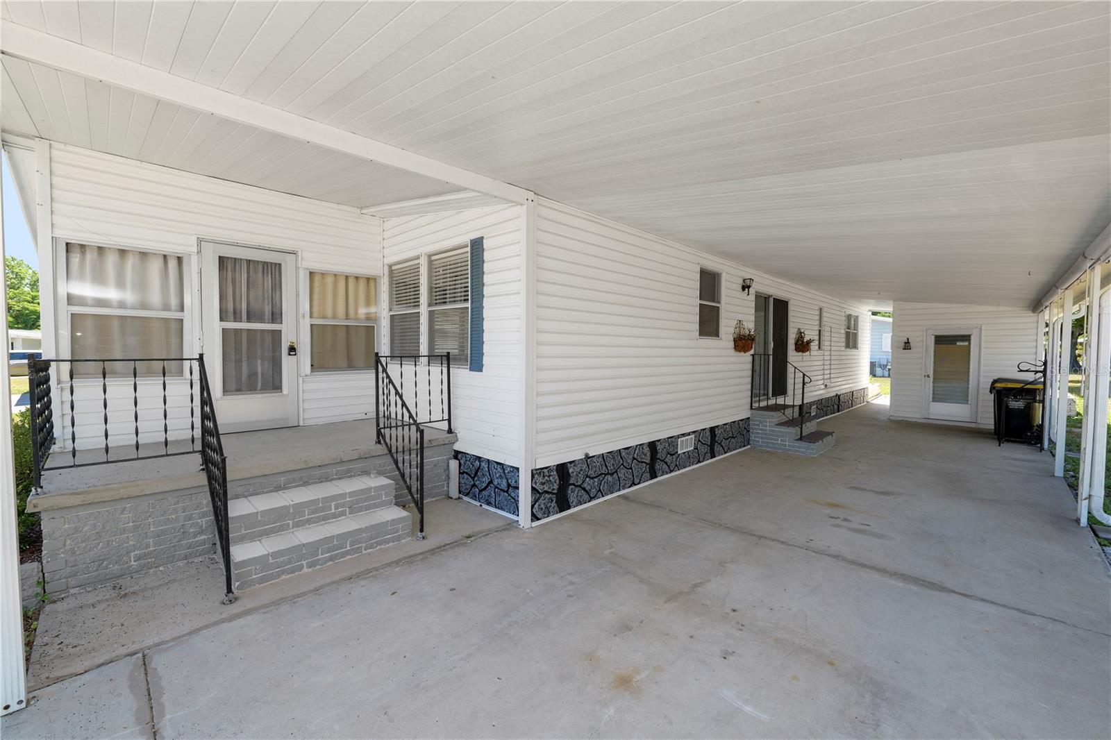 Image 6 of 33 For 1610 Reynolds Road 166