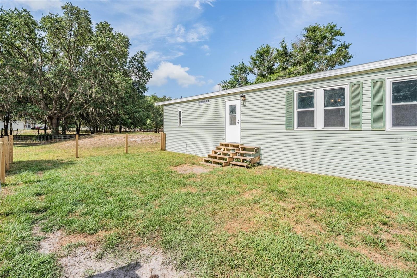Image 19 of 34 For 7011 Tall Pine Road