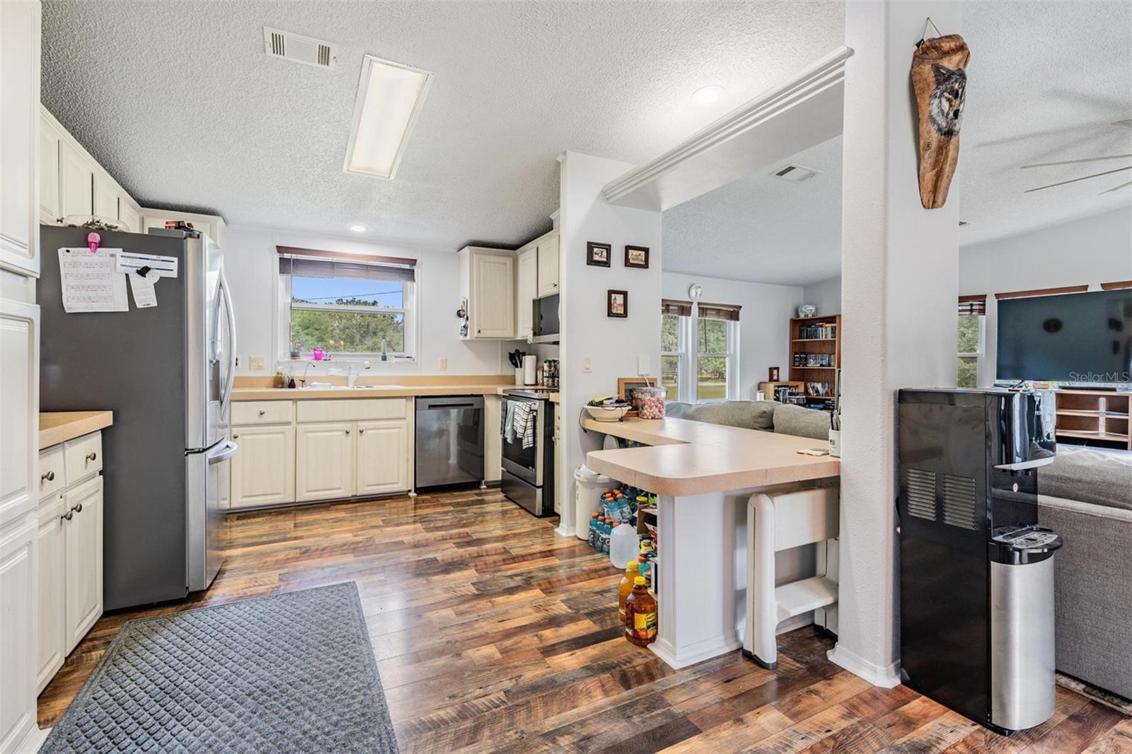 Image 9 of 34 For 7011 Tall Pine Road