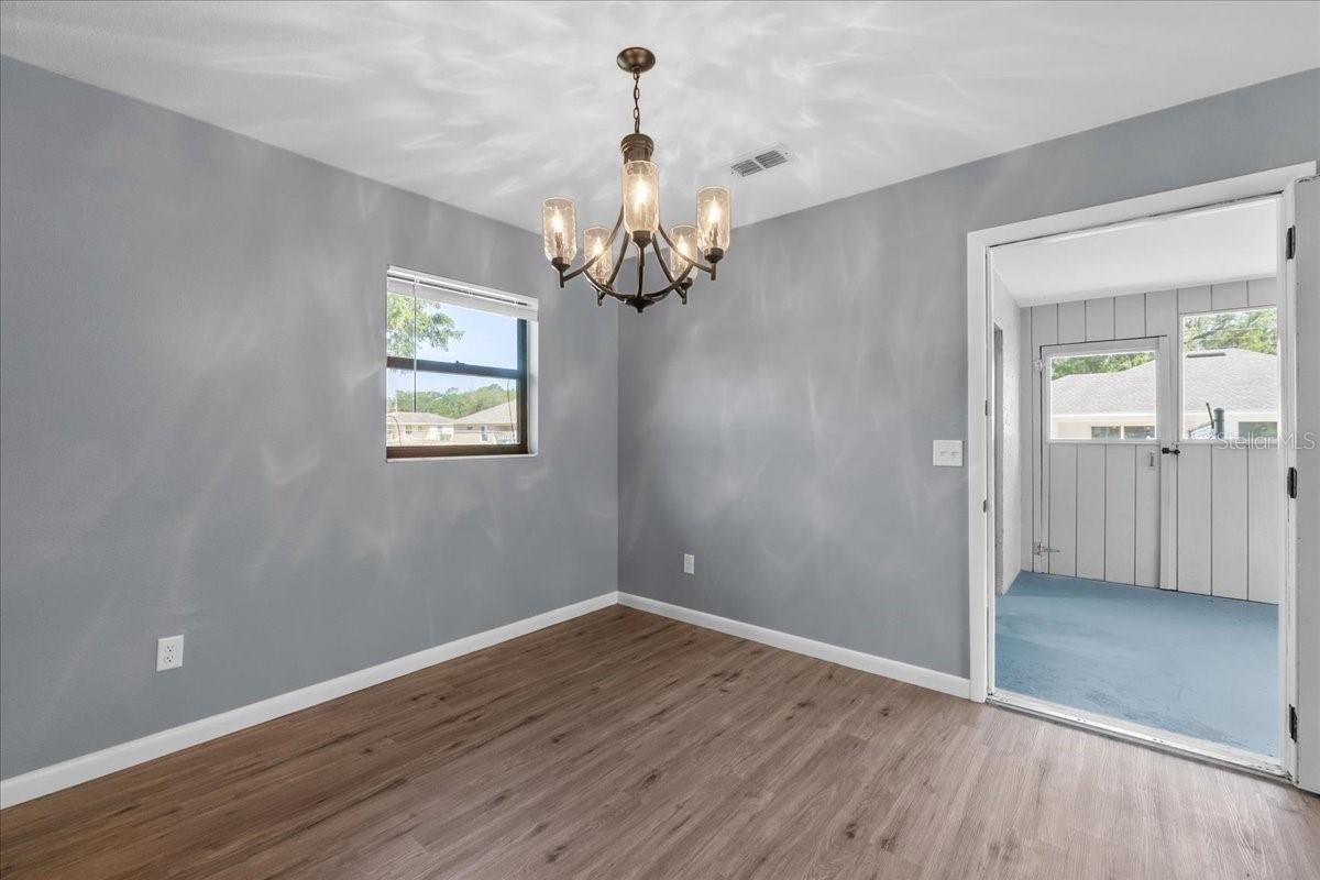 Image 10 of 44 For 825 Clermont Avenue