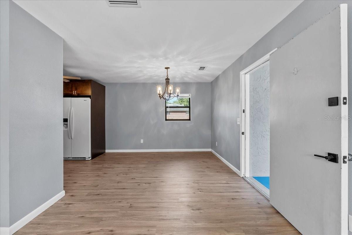Image 11 of 44 For 825 Clermont Avenue