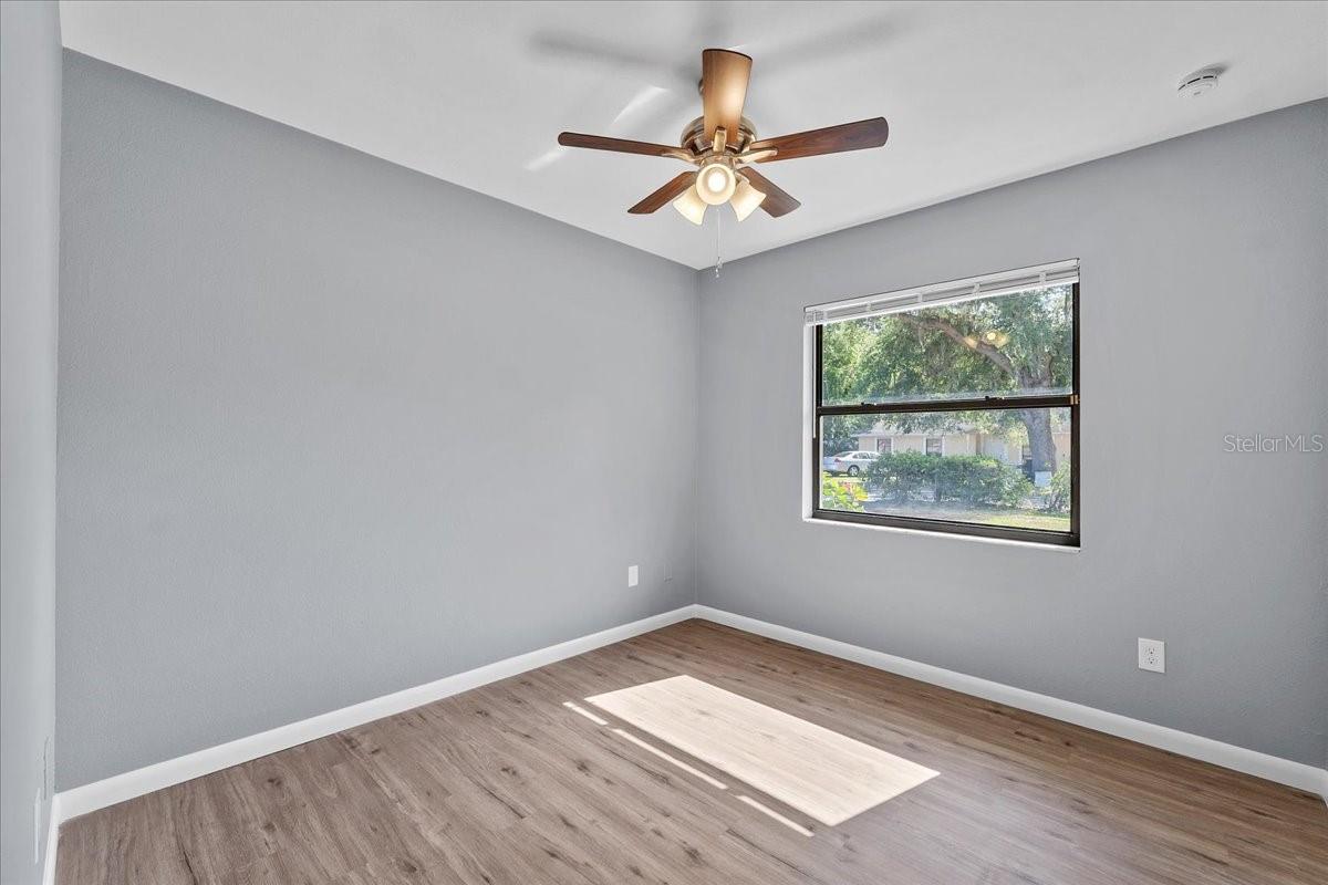 Image 19 of 44 For 825 Clermont Avenue