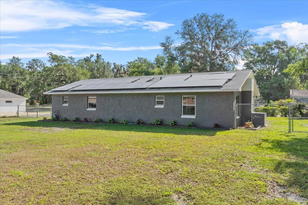 Image 33 of 44 For 825 Clermont Avenue