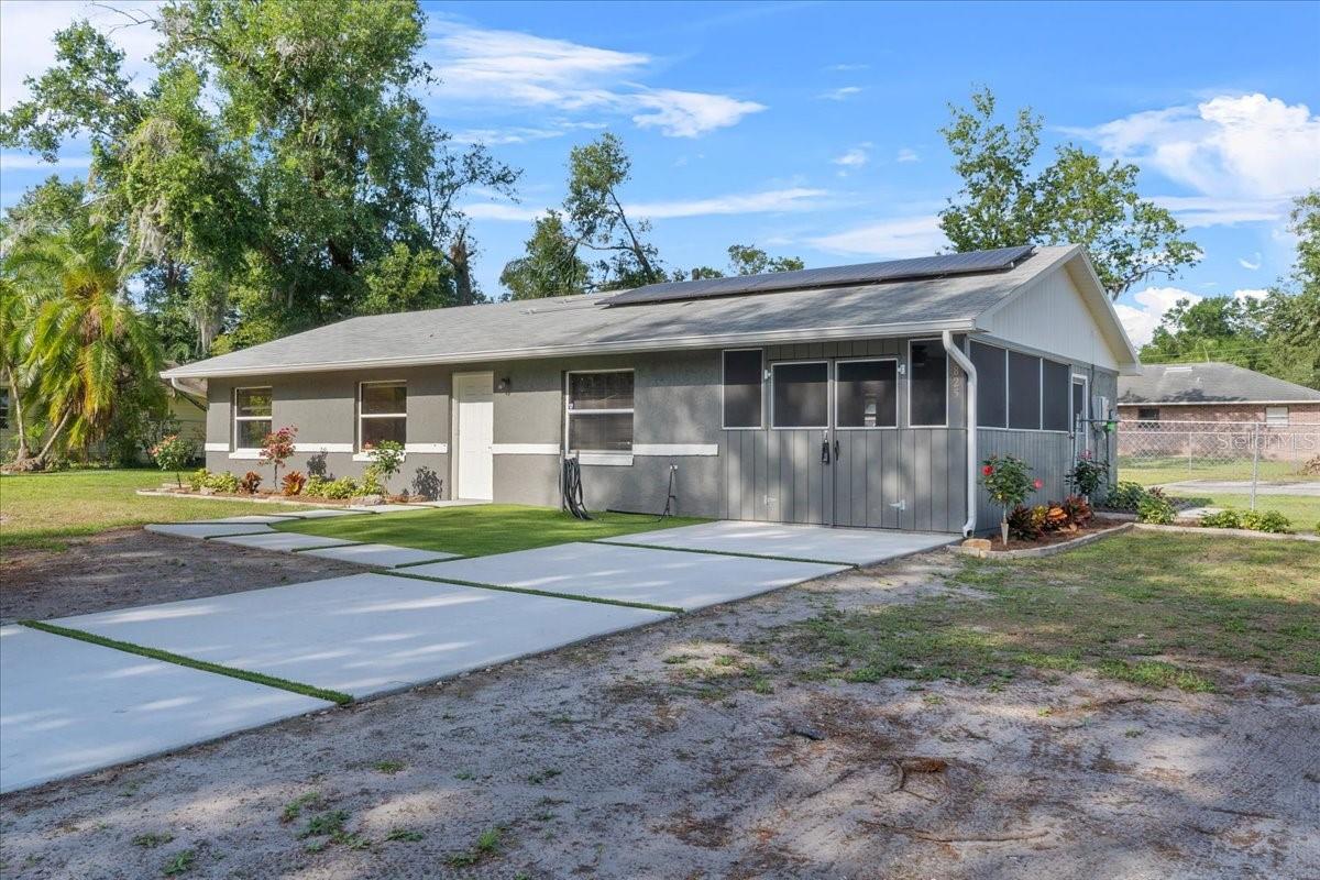 Image 43 of 44 For 825 Clermont Avenue
