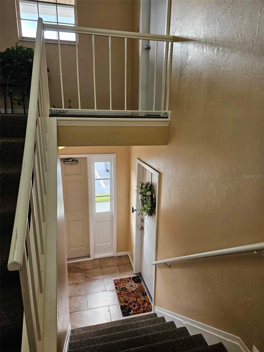 Image 3 of 37 For 1920 Edgewood Drive T6