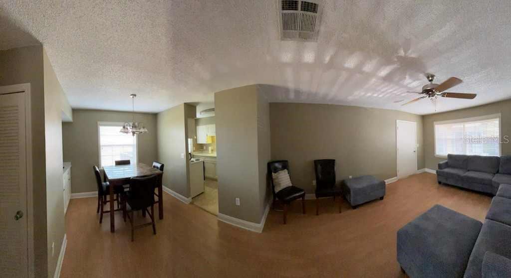 Image 5 of 37 For 1920 Edgewood Drive T6