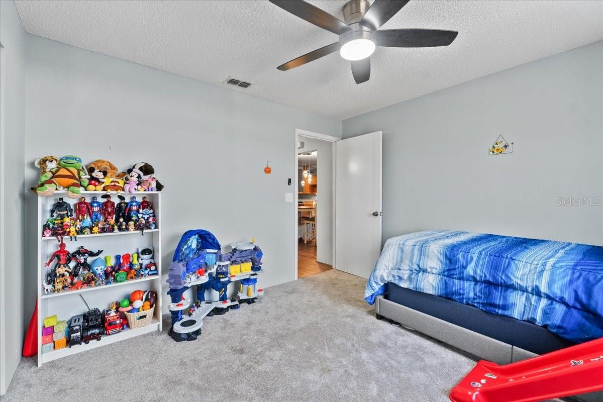 Image 21 of 38 For 392 Winter Ridge Boulevard 105