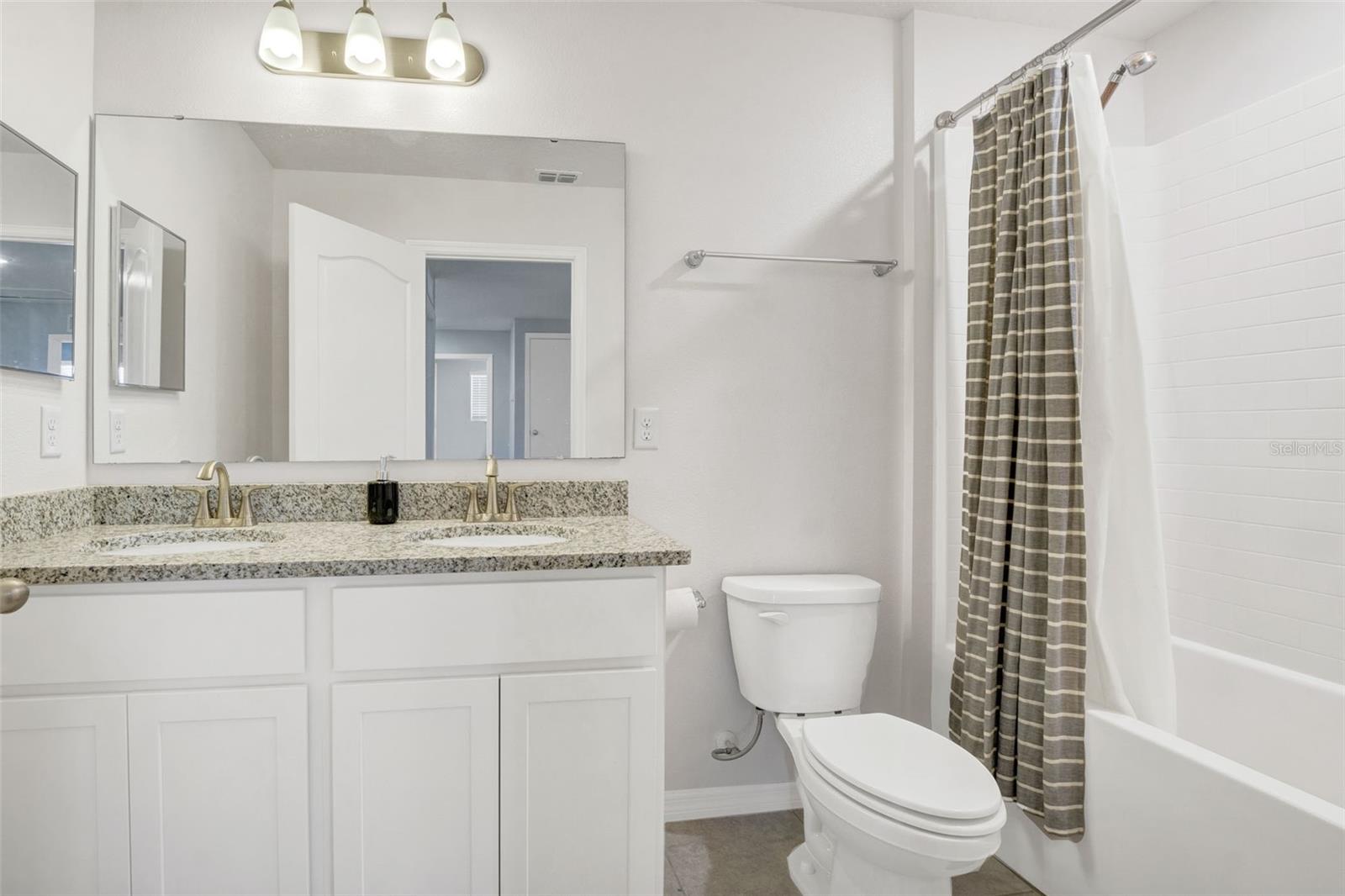 Image 30 of 52 For 871 Fillmore Court