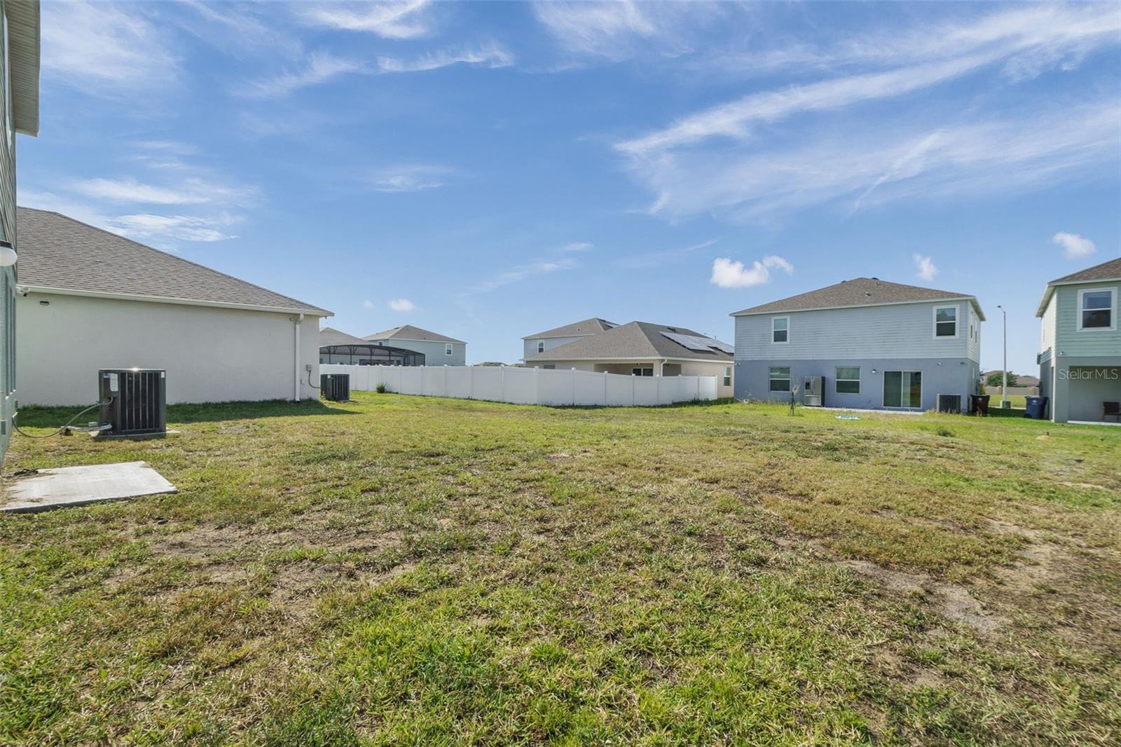 Image 44 of 52 For 871 Fillmore Court