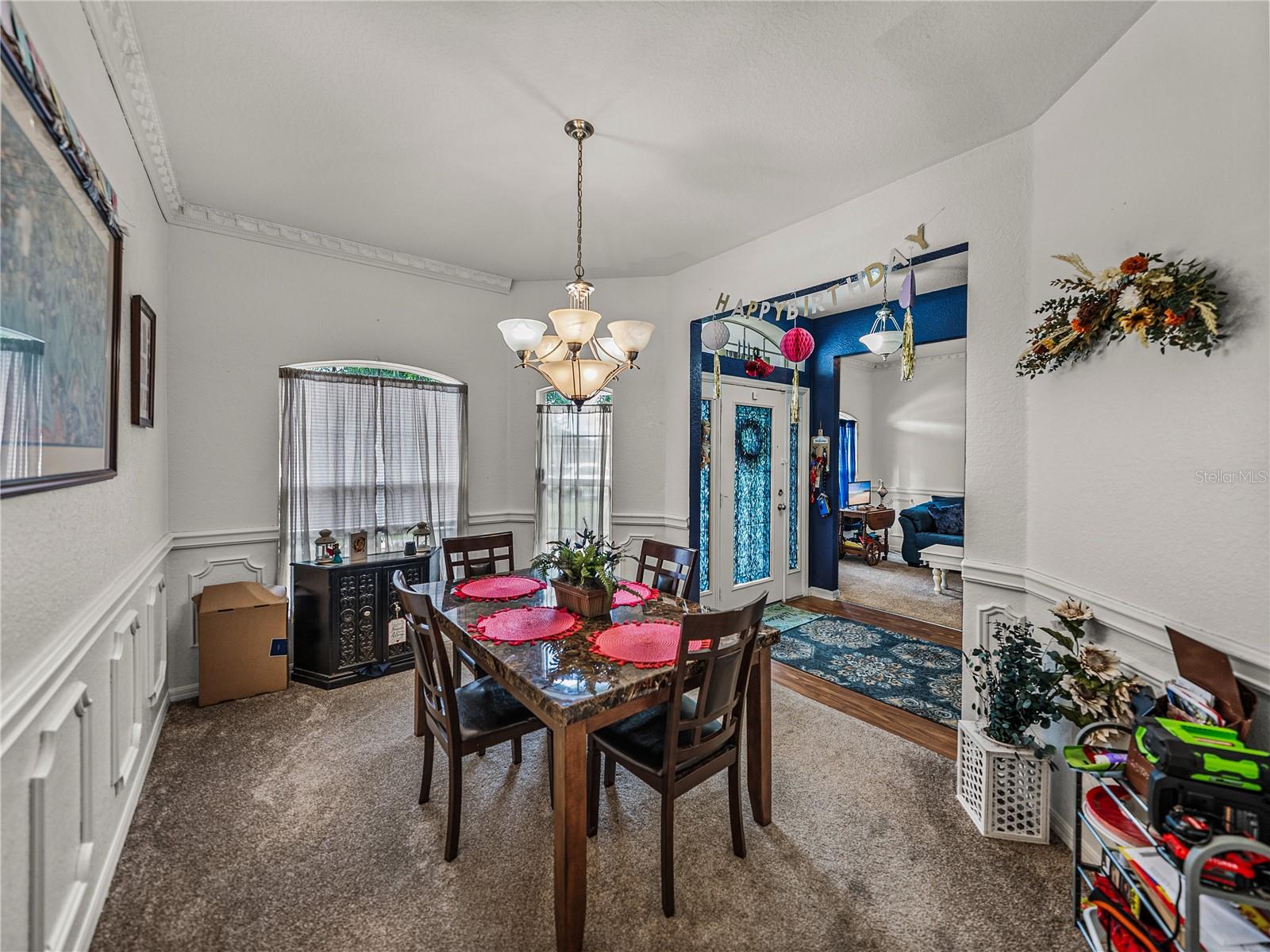 Image 10 of 54 For 2033 Normandy Heights Drive