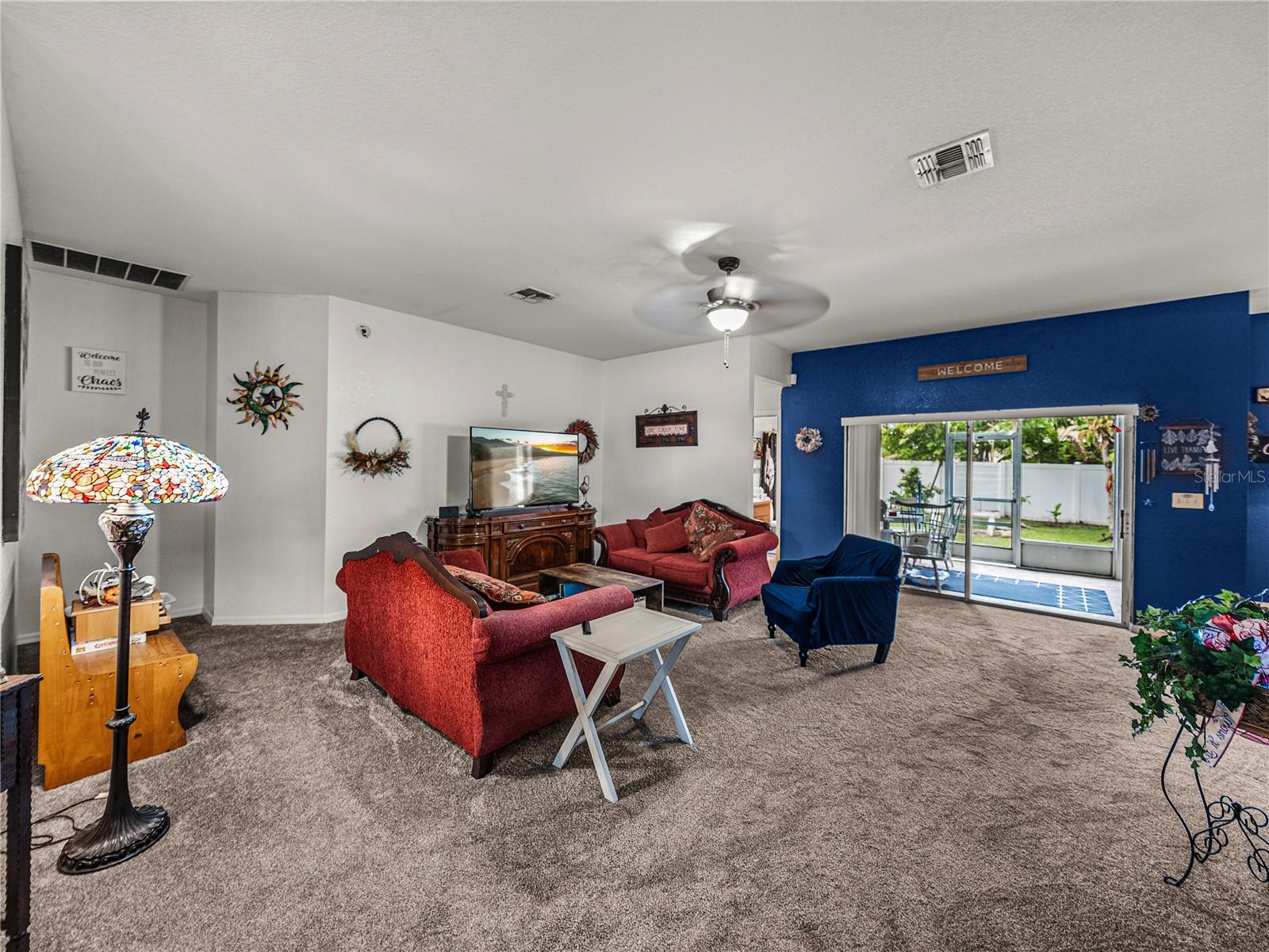 Image 12 of 54 For 2033 Normandy Heights Drive